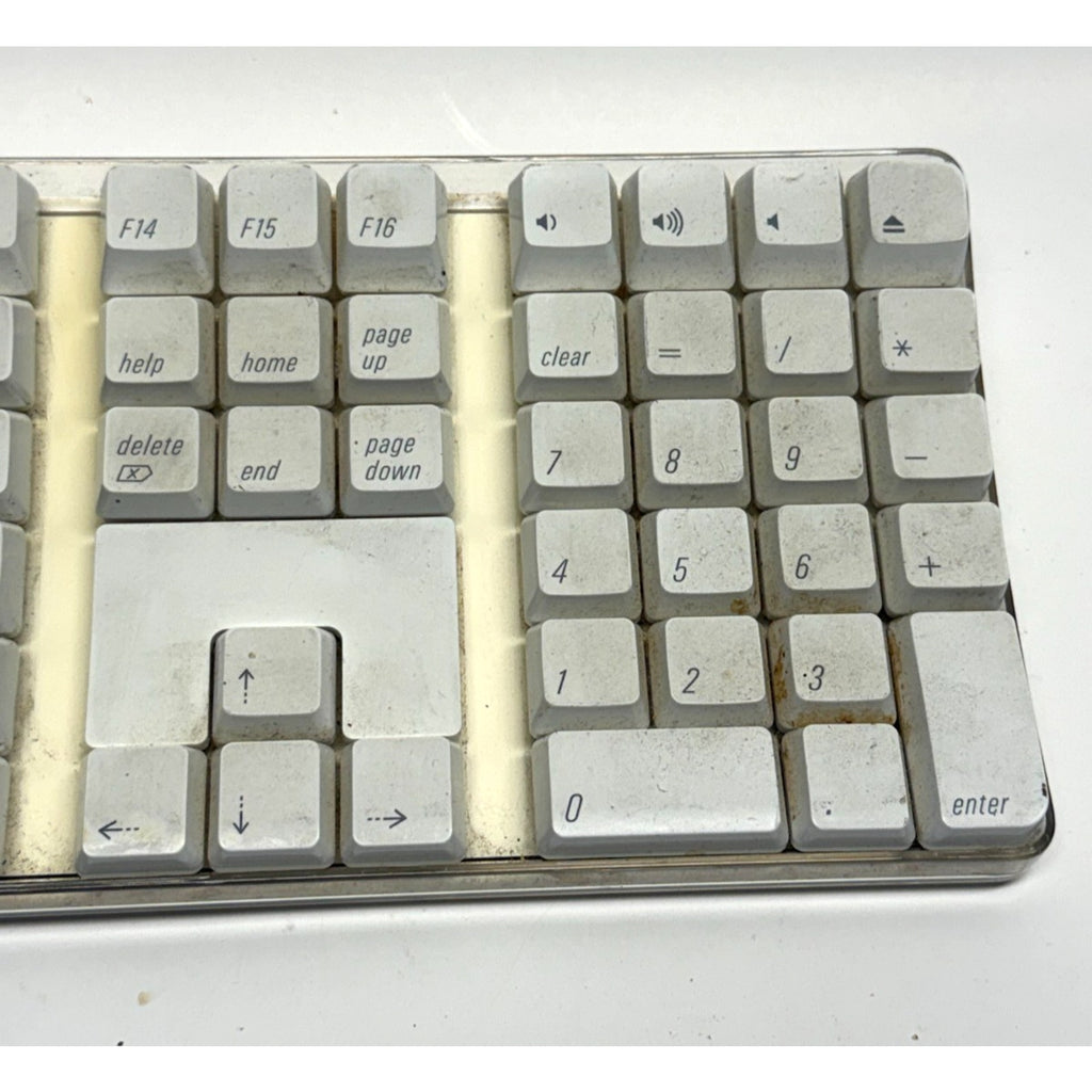VTG Apple Wireless Keyboard First Generation (A1016) -Untested
