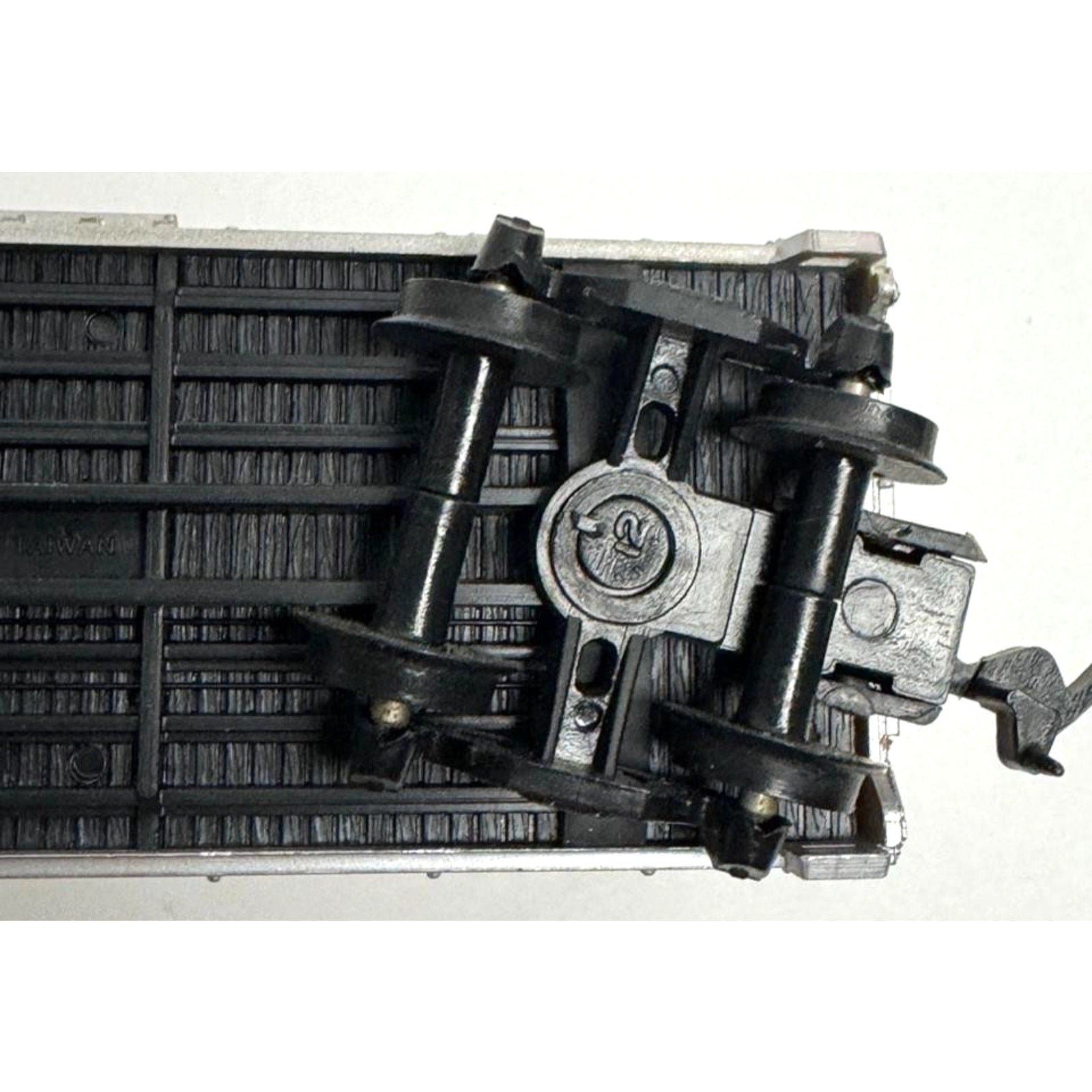 VINTAGE HO Scale Bachmann 50' Steel Reefer Car - Made in Taiwan