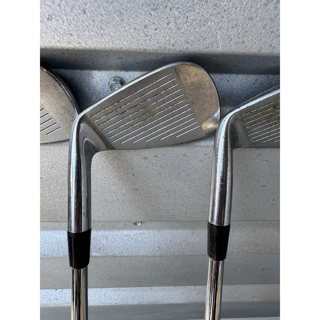 7 Pcs Titleist 690.CB FORGED 3-4-5-6-7-8-9 Iron set w/True Temper Dynamic Gold