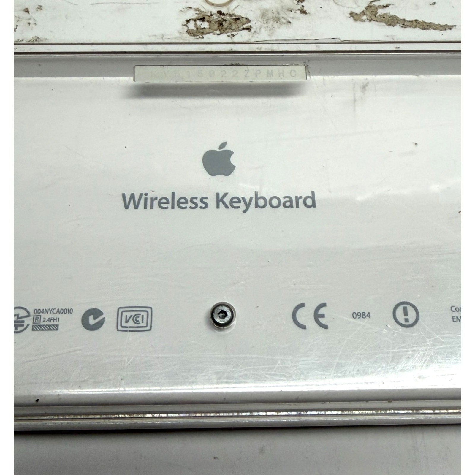 VTG Apple Wireless Keyboard First Generation (A1016) -Untested