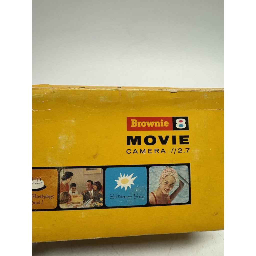 Vintage KODAK Brownie 8 No. Model 142 Video Movie Camera F/2.7 8MM