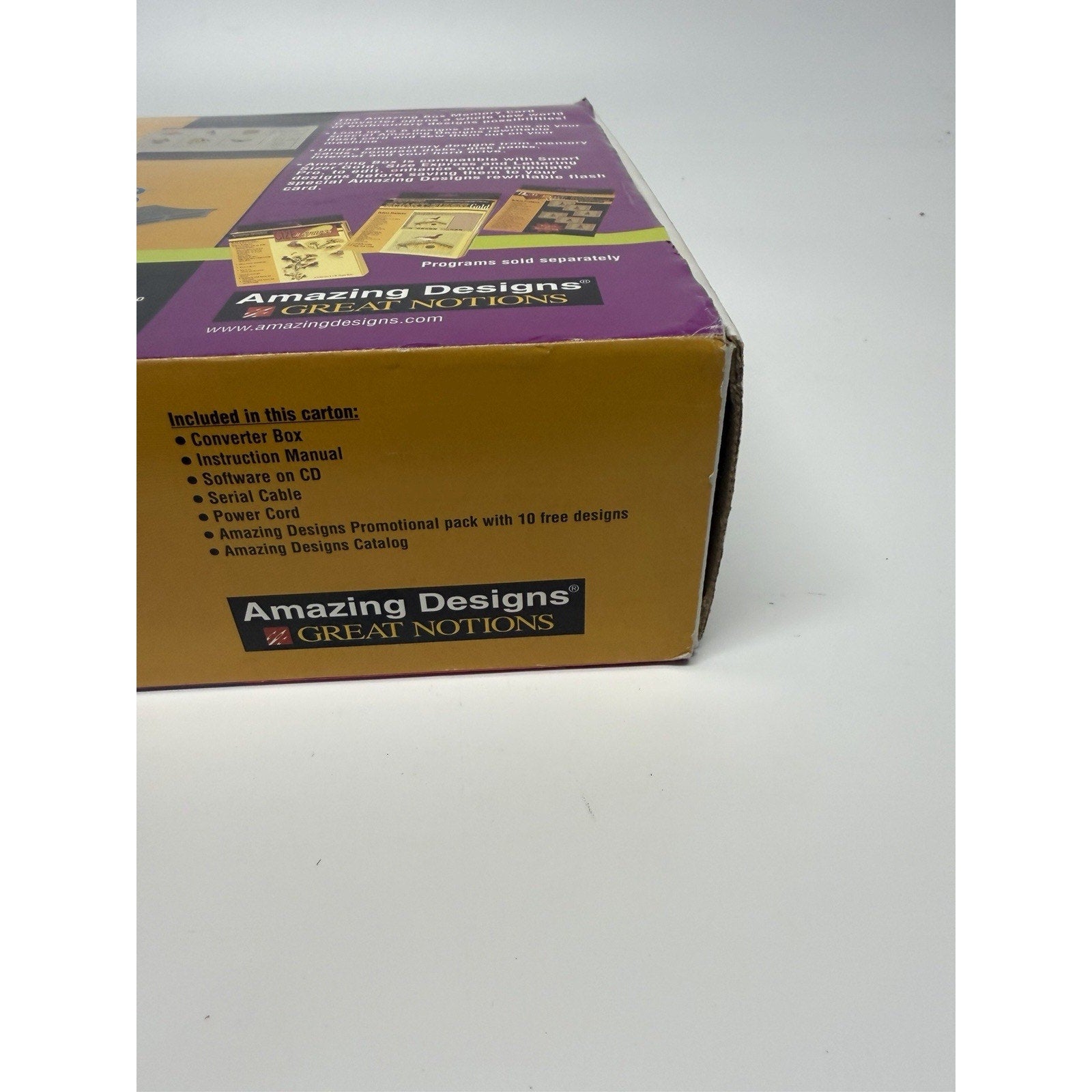 VINTAGE THE AMAZING BOX Designs Embroidery Conversion Box Memory Card Reader