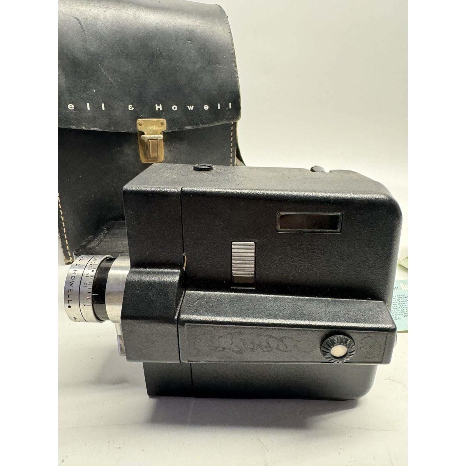 VINTAGE BELL & HOWELL REFLEX ZOOM AUTOLOAD 8MM MAGAZINE MOVIE CAMERA UNTESTED