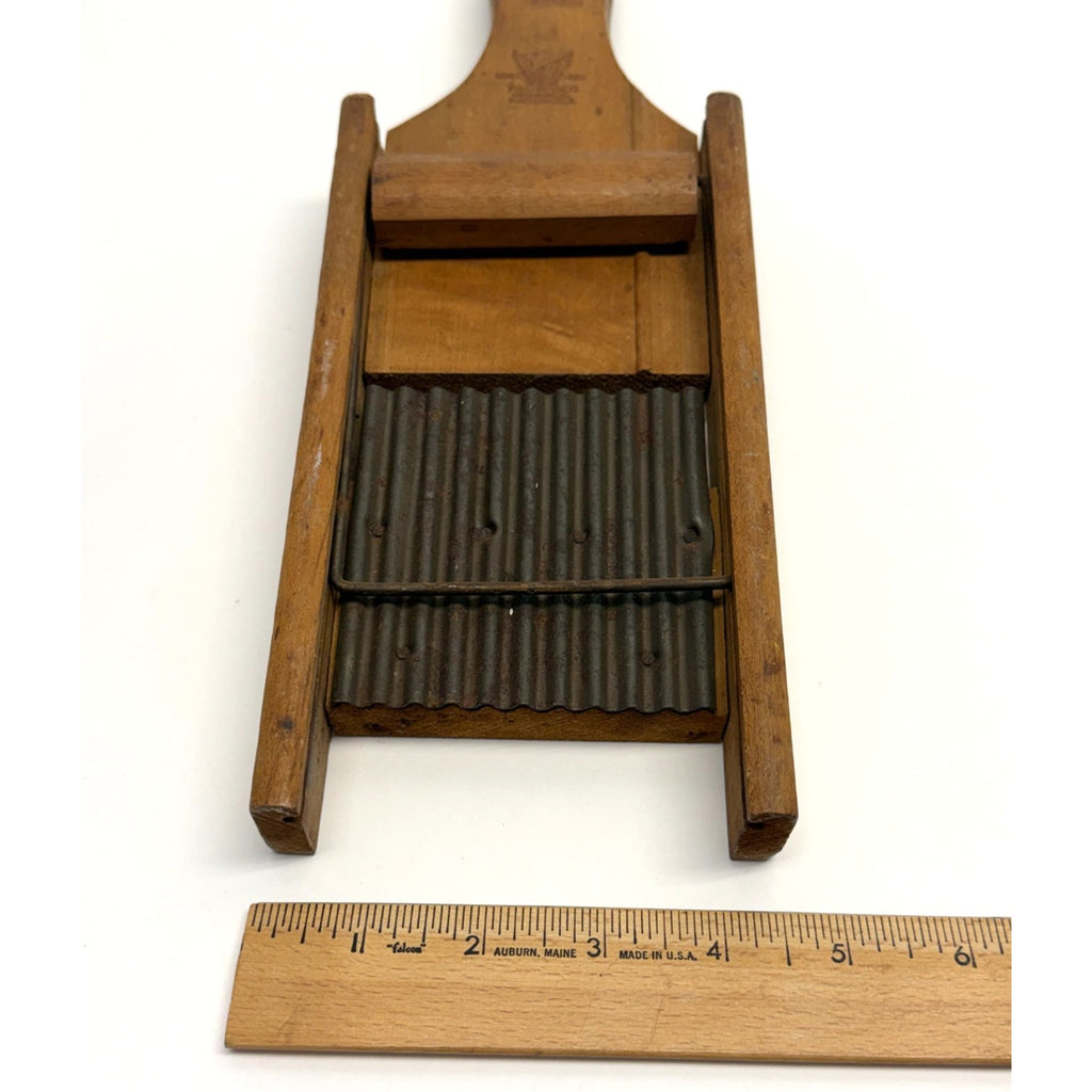 VINTAGE T&D Wooden Mandolin Vegetable Cheese Food Slicer Grater Shredder Board