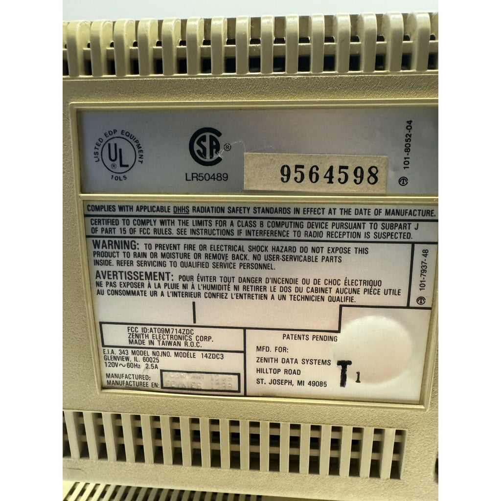 Vintage Zenith Data Systems 14ZDC3 Eazy PC Computer Powers Up
