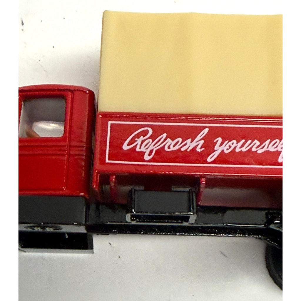 Vintage HARTOY (C01031) COCA COLA DELIVERY TRUCK 1:64 SCALE DIECAST METAL MODEL