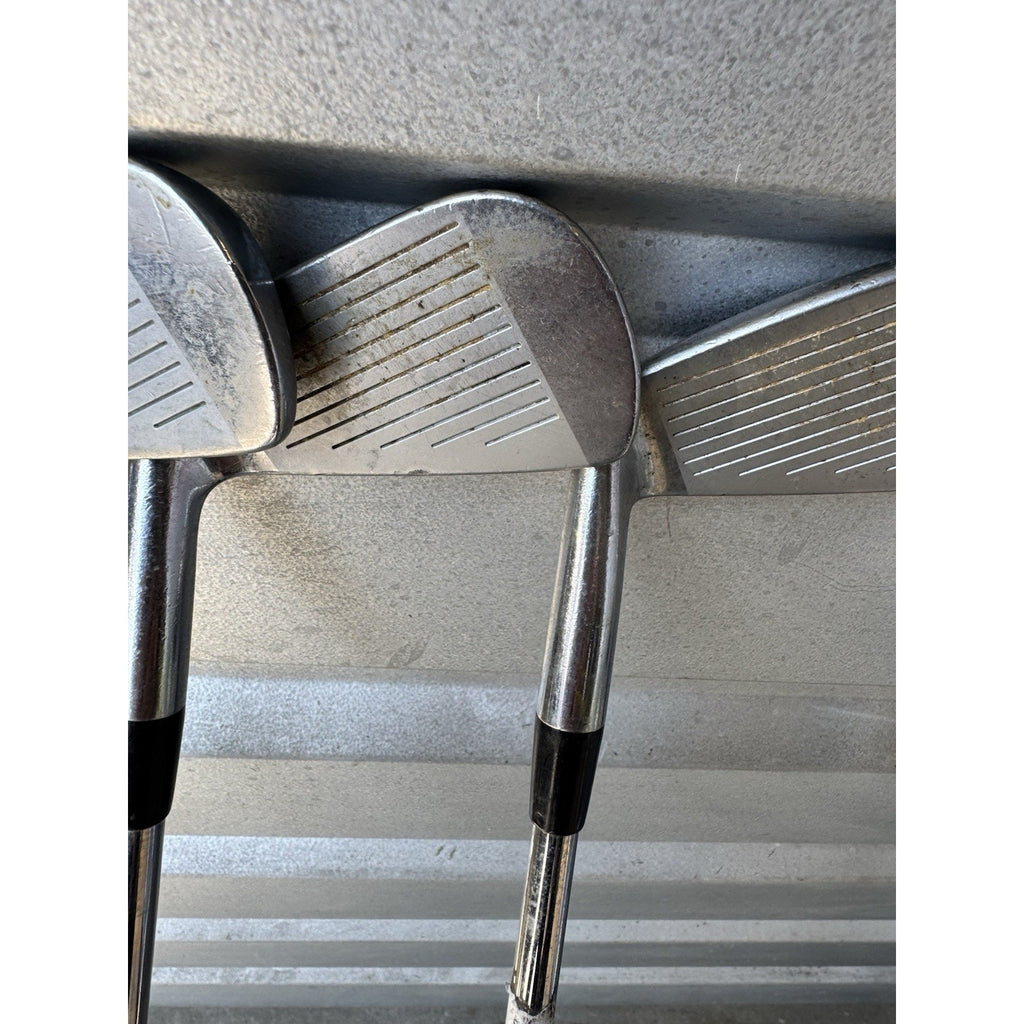 7 Pcs Titleist 690.CB FORGED 3-4-5-6-7-8-9 Iron set w/True Temper Dynamic Gold