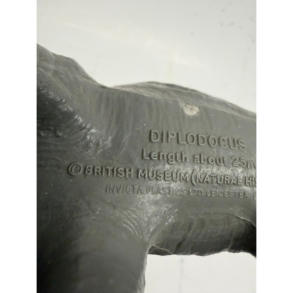 Vintage Diplodocus - British Natural History Museum - 1974 - Dippy