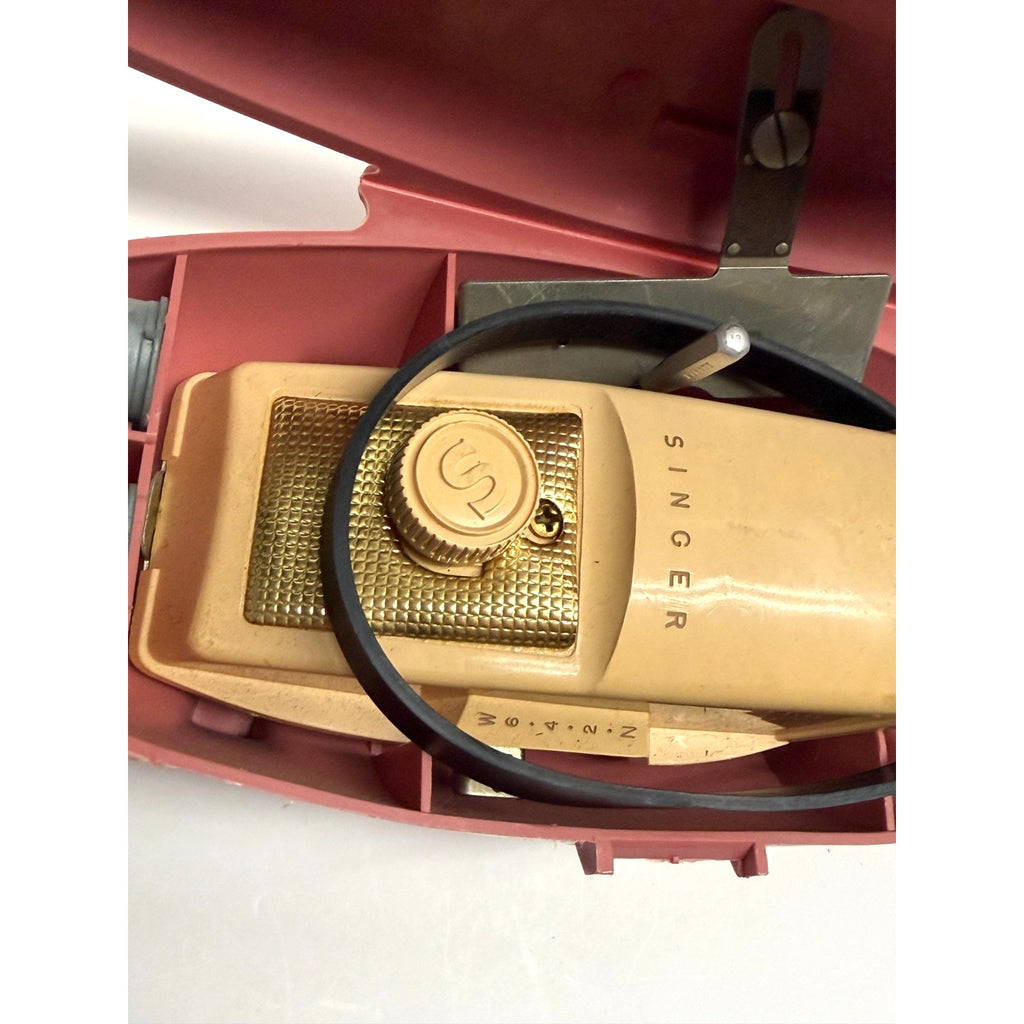 Vintage Singer Buttonholer Attachment w/ Clamshell Case & Templates Sewing