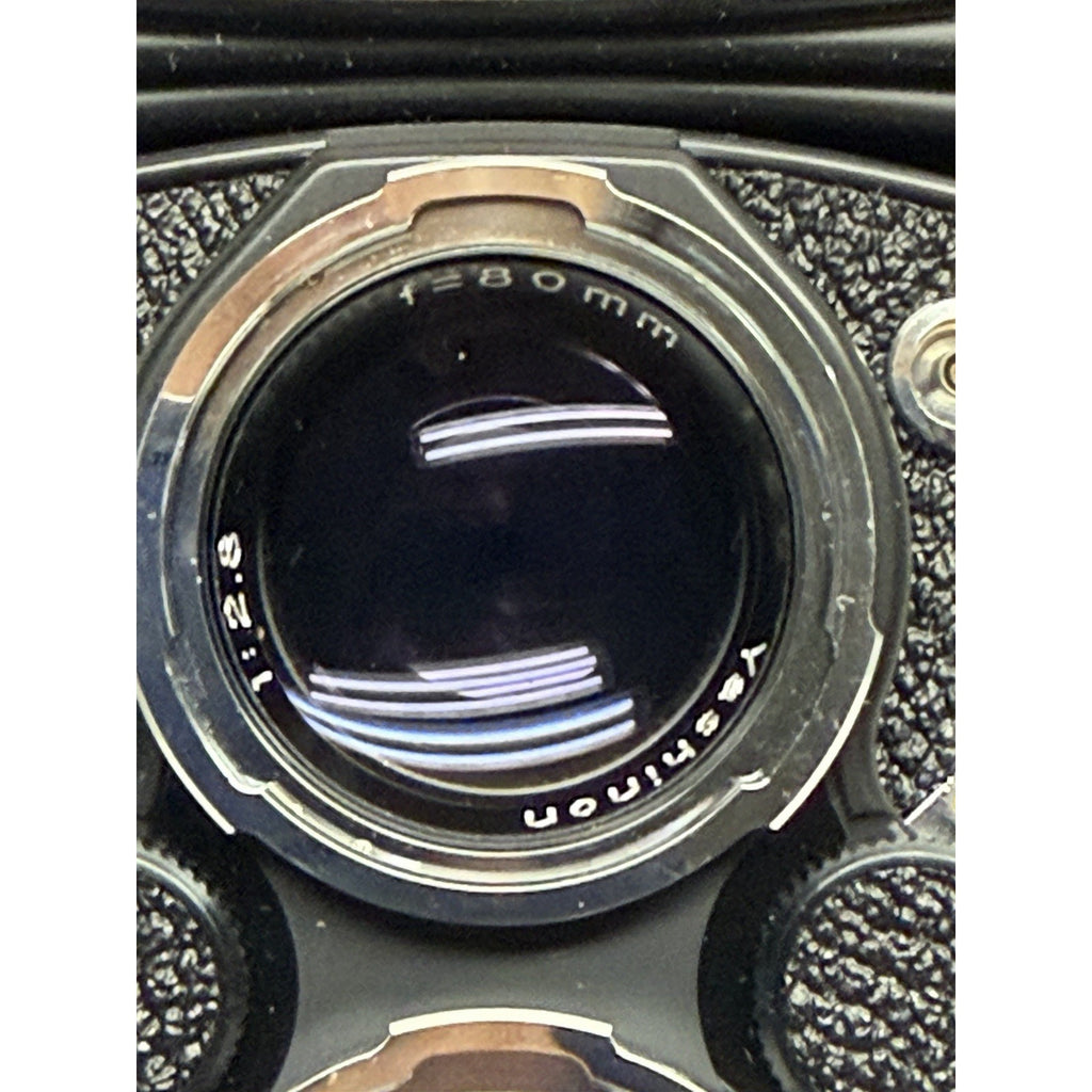VINTAGE Yashica Mat 124 G Medium Format TLR With Case ~~ Pristine Condition