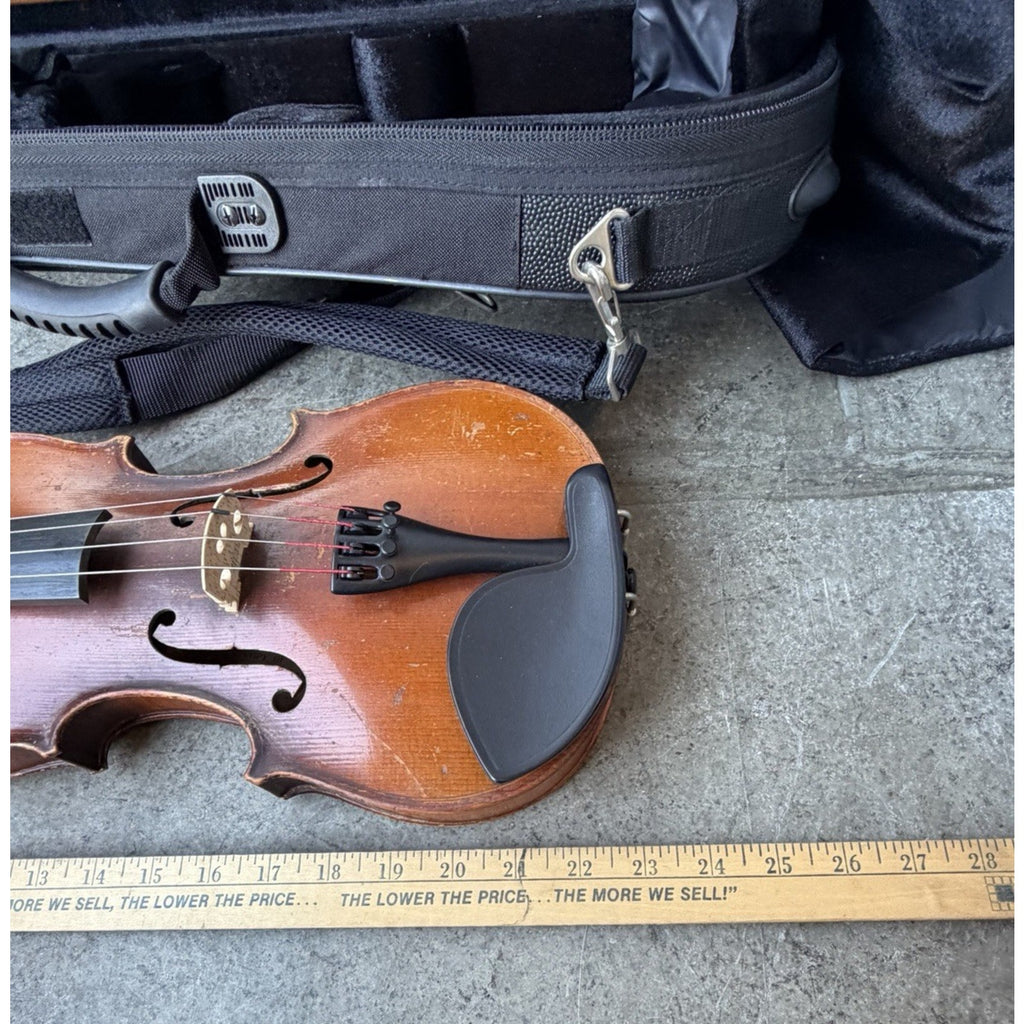 VINTAGE Violin Copy of Antonius Stradivarius Made in Czechoslovakia