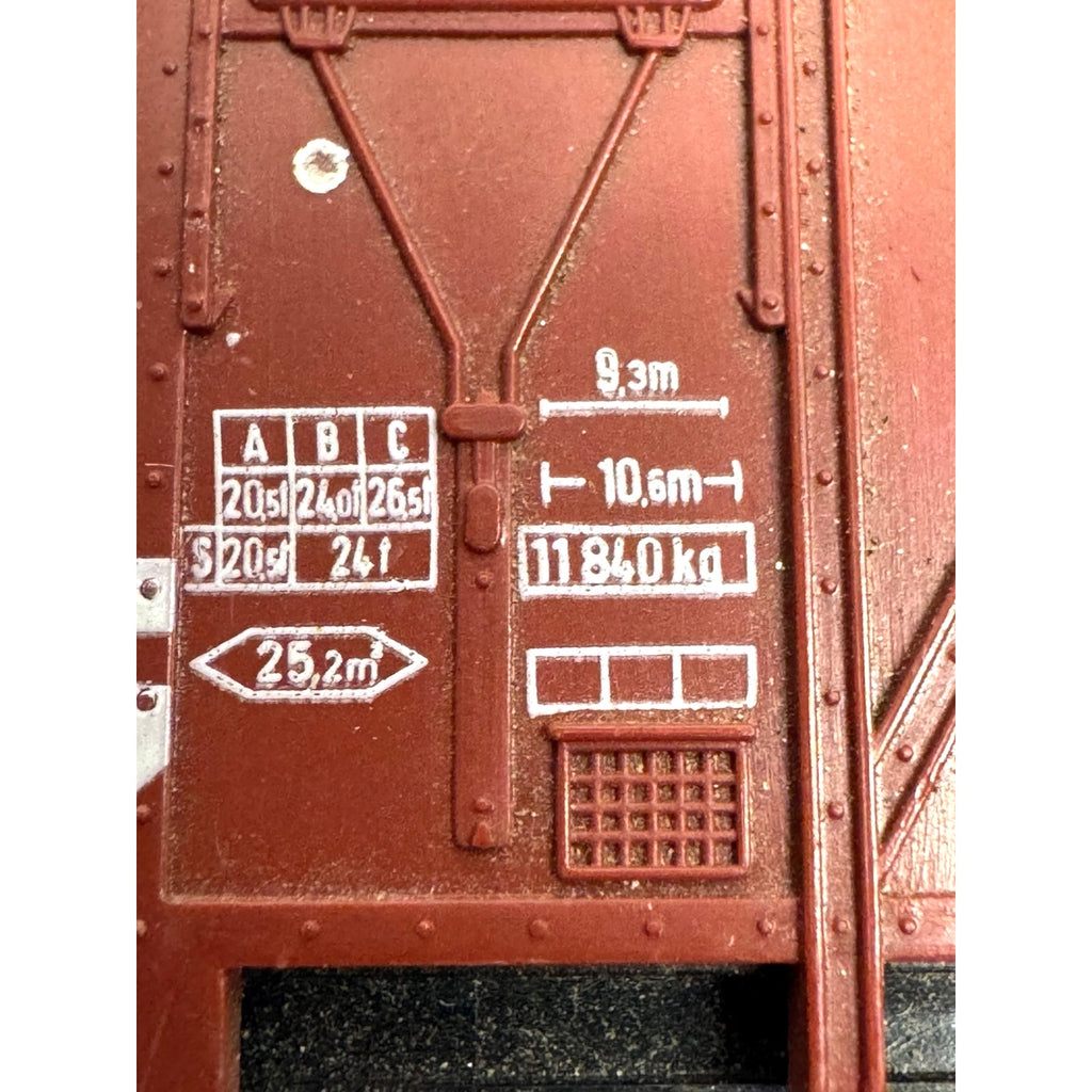 Vintage Marklin H0 4411 DB Red Box Car