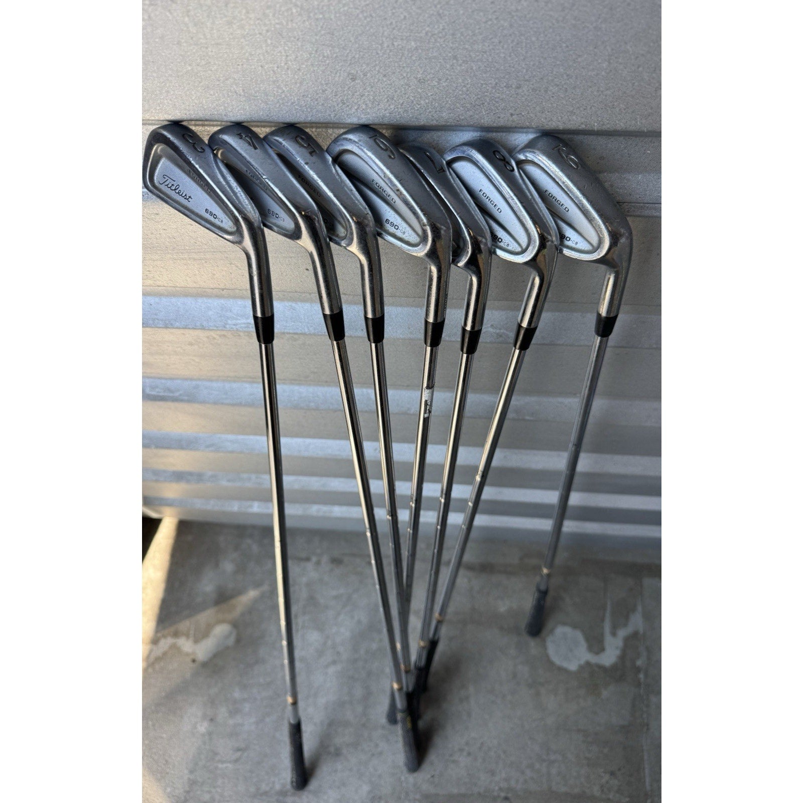 7 Pcs Titleist 690.CB FORGED 3-4-5-6-7-8-9 Iron set w/True Temper Dynamic Gold