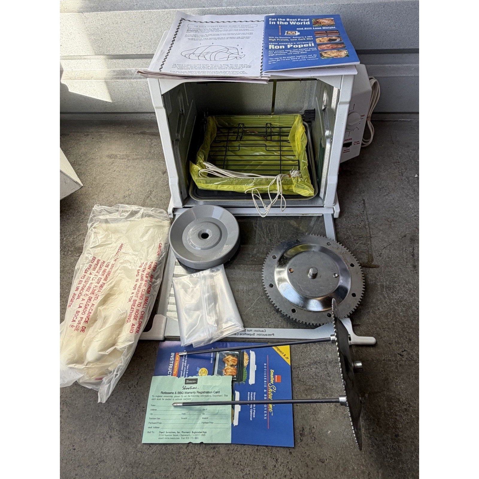 VINTAGE NOS Ronco Compact Showtime Plus Rotisserie BBQ Oven 3000-T White