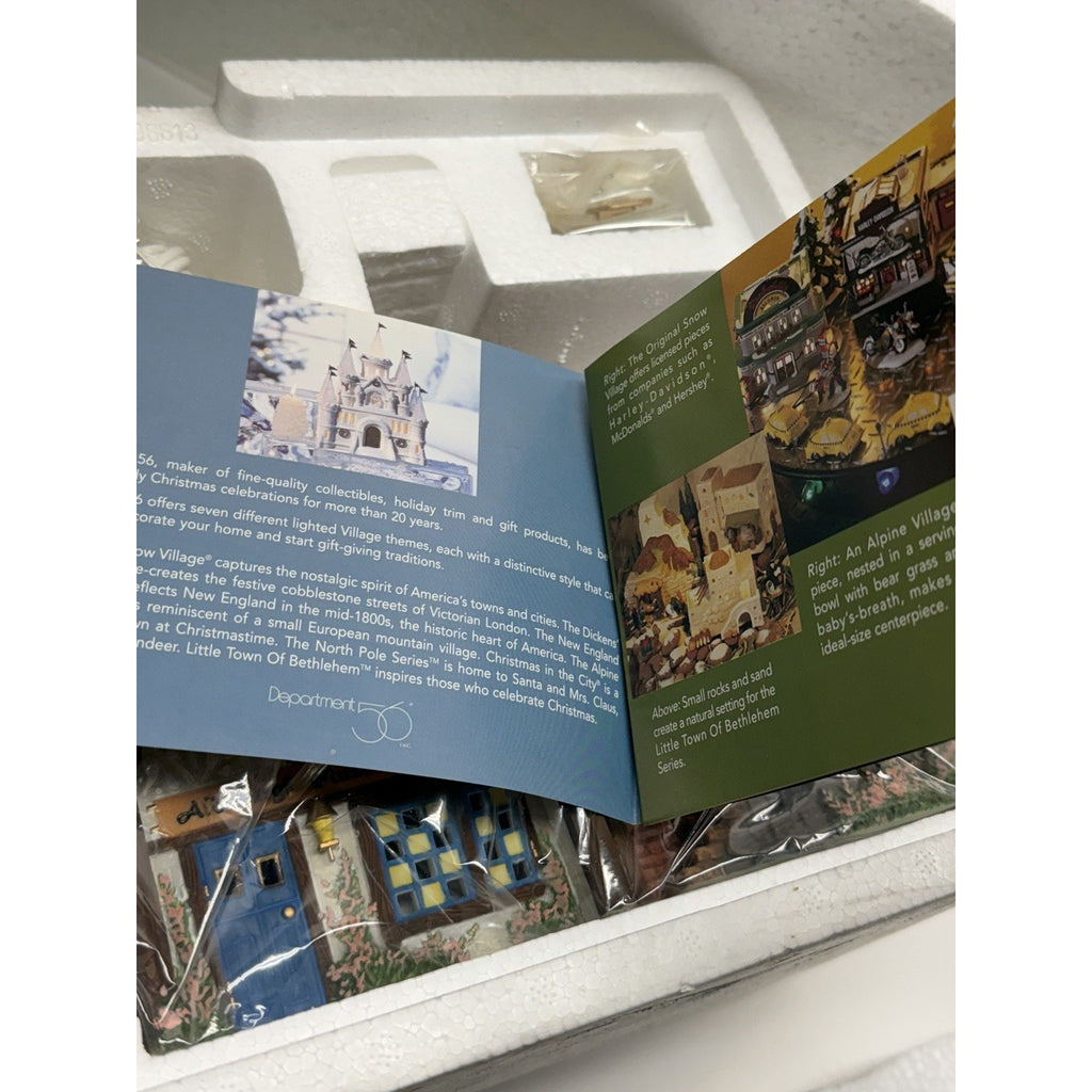 VINTAGE Dept 56 Dickens: Aldeburgh Music Box Shop Gift Set - Ltd Edition 58442