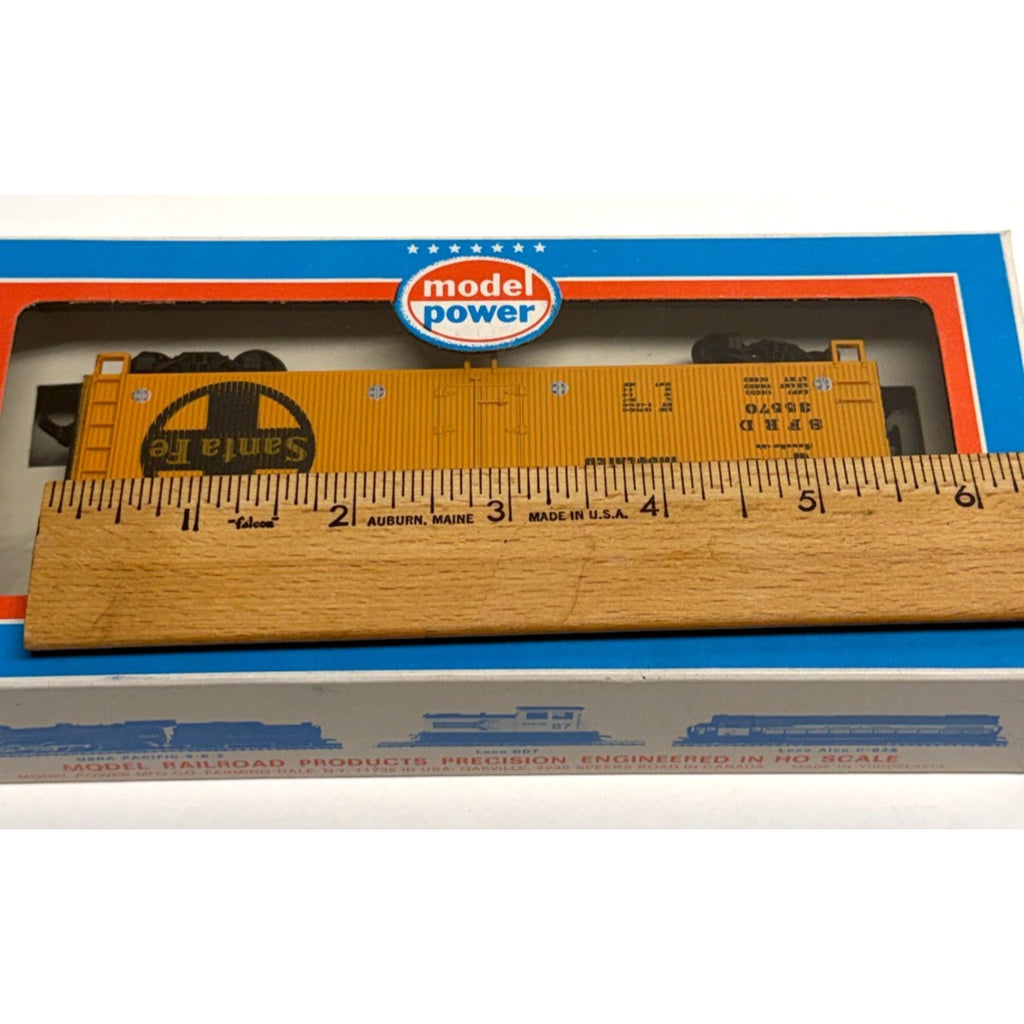Vintage NEW Model Power HO Gauge SANTA FE Box Car