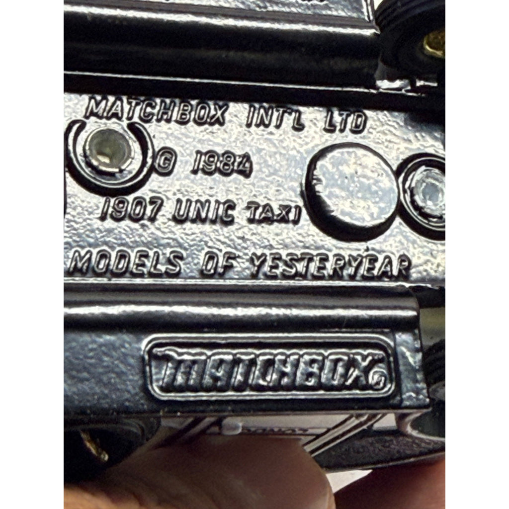 Vintage Matchbox Models of Yesteryear Collection 1907 Unic Taxi Y28
