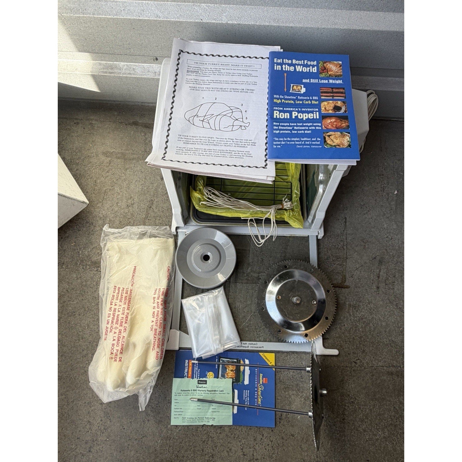 VINTAGE NOS Ronco Compact Showtime Plus Rotisserie BBQ Oven 3000-T White