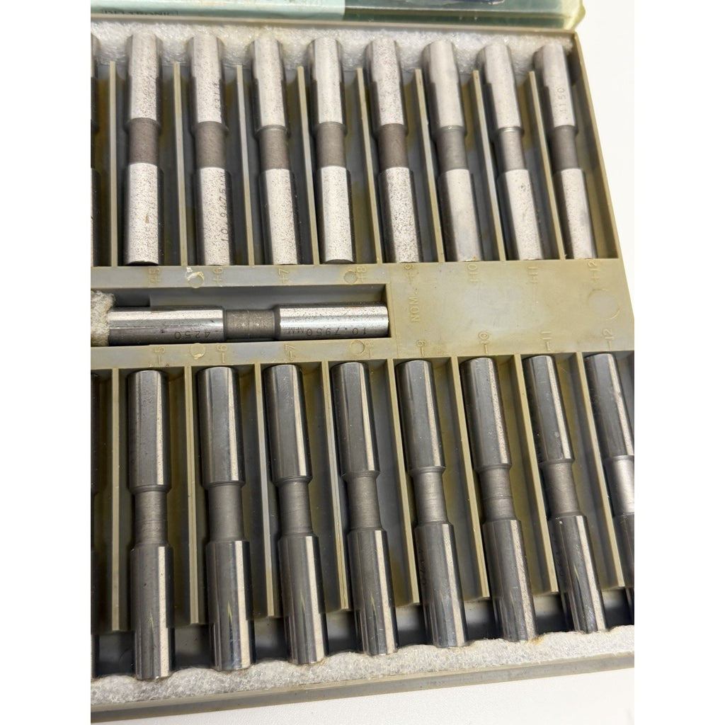 VINTAGE Deltronic .4250” THS25 Pin Gage Set .4130" - .4370" Thou Gauge