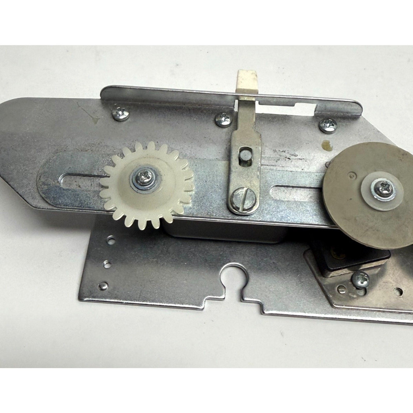 Vintage Knitmaster Knitting Machine Sk210 Zippy Deluxe Sinker Plate