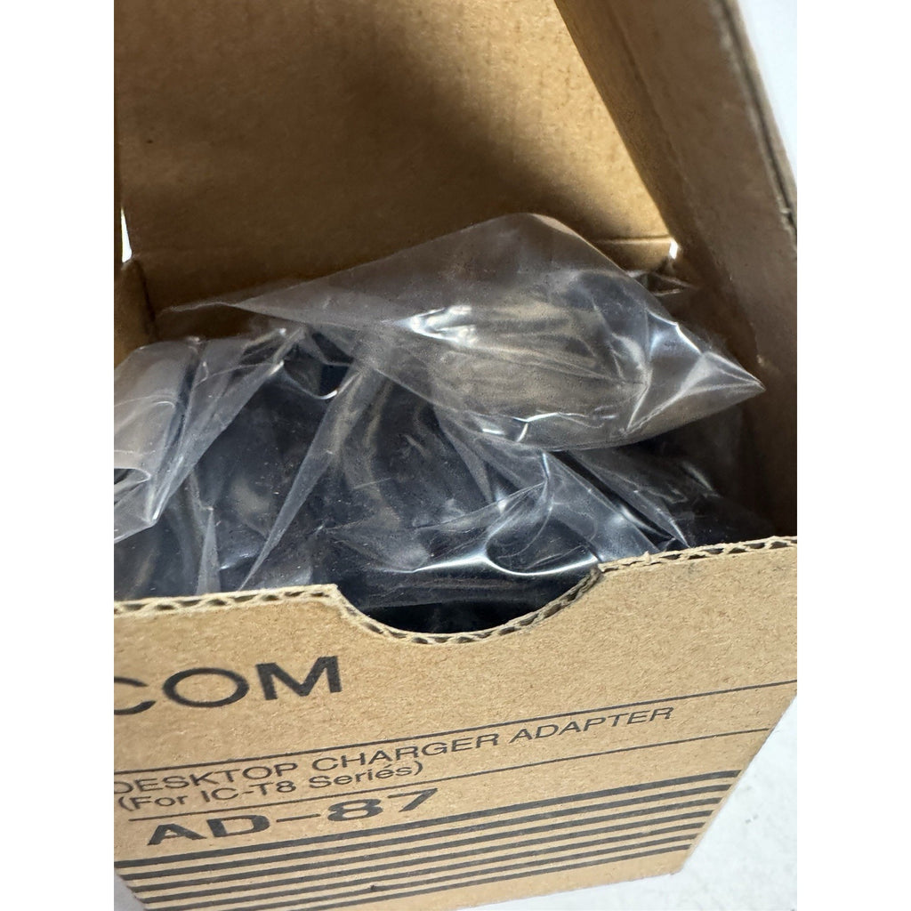 VINTAGE SEALED NEW ICOM IC-AD87 Charger Adapter Cup for IC-T8 Series