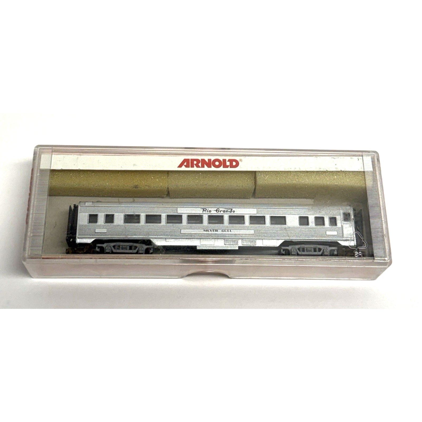 VTG CB8 Arnold N Scale No. 5416 Rio Grande "Silver Shop" Vista Dome Car Germany